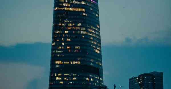 飞轮智能早教机器人，飞轮智能早教机器人怎么用