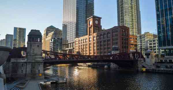 大数据下的工业互联网（大数据下的工业互联网龙头）