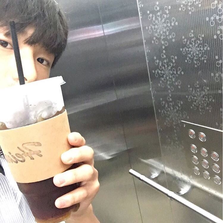 窦进风朋