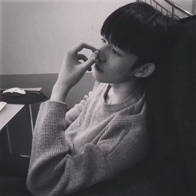 伊彬蕊欢