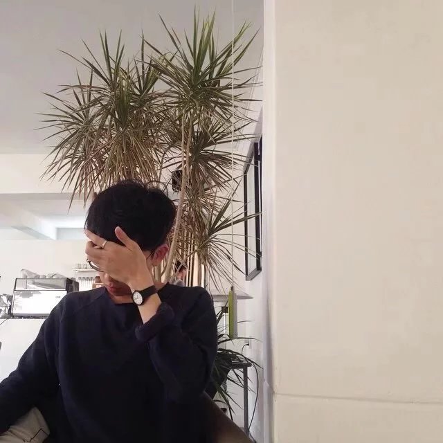 邹克志萱