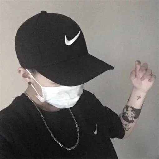 仲羽翠珊