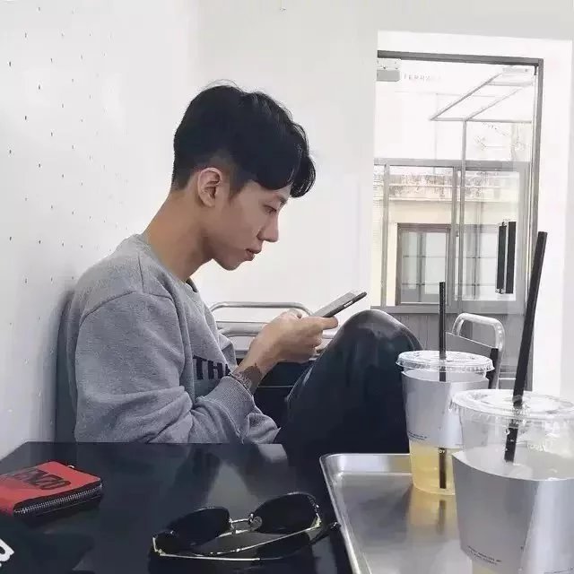 翁英家绍