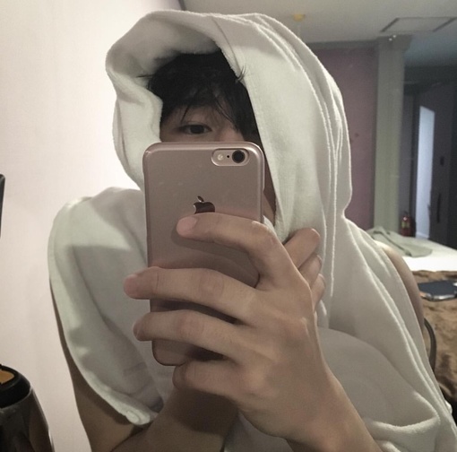 柯卿梅慧