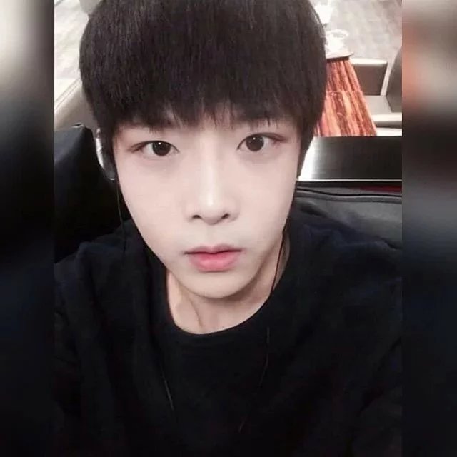 尹若才瑗